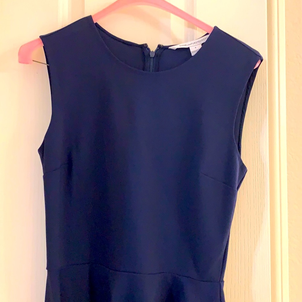 Stunning and timeless sleeveless